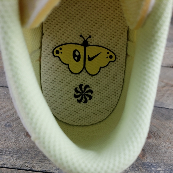 Nike Women's Blazar Low Platform SE NN Casual Shoes Sneakers - Picture 10 of 11